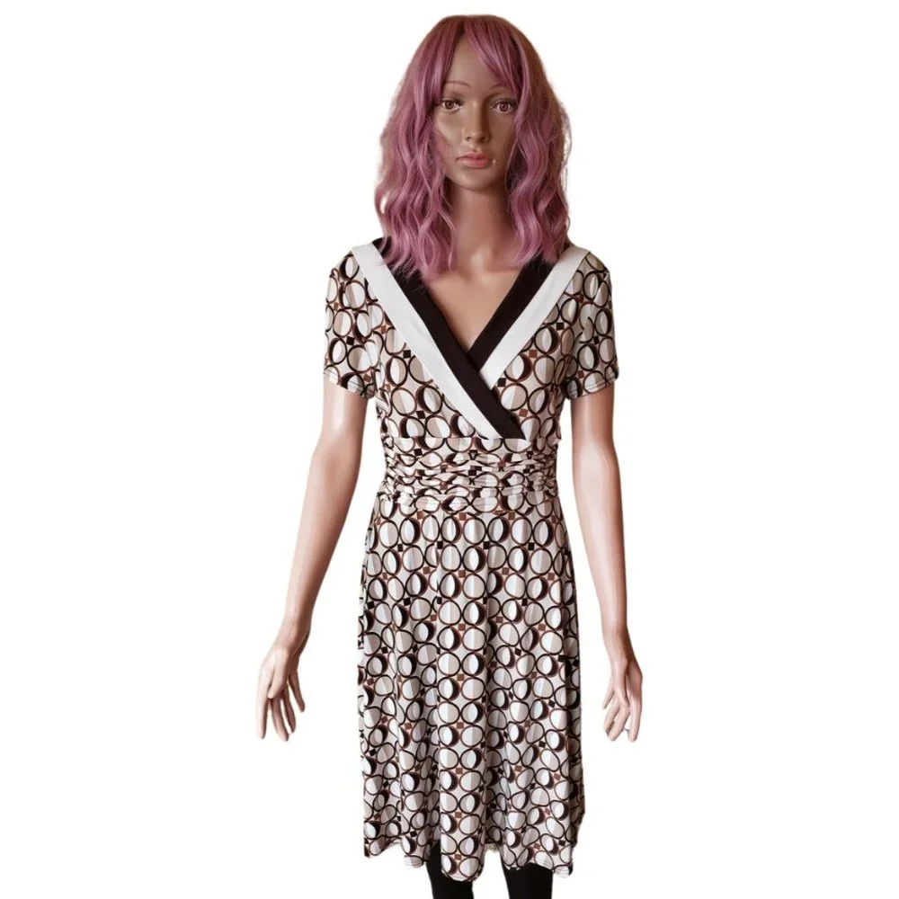 Sandra Darren V‑Neck Ruched Midi Dress – Size 8 - Picture 3 of 7